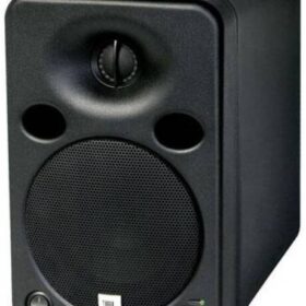 JBL LSR6325P-1/230 активный студийный монитор. 56-22000 Гц, Нч: 100 Вт, Вч: 50 Вт.