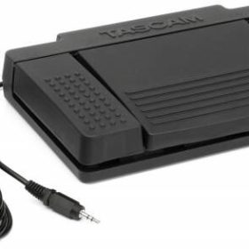 TASCAM RC-3F напольный переключатель для GB-10, LR-10, DP-03 и других рекордеров, 1/8` мини джек