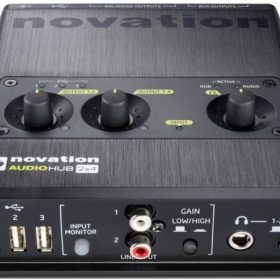 NOVATION Audiohub 2x4 комбинированный аудио-интерфейс и USB хаб