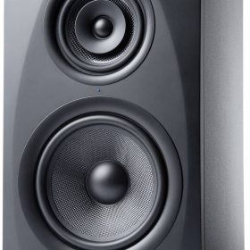M-Audio M3-8 Black Активный аудио монитор, 1 шт.